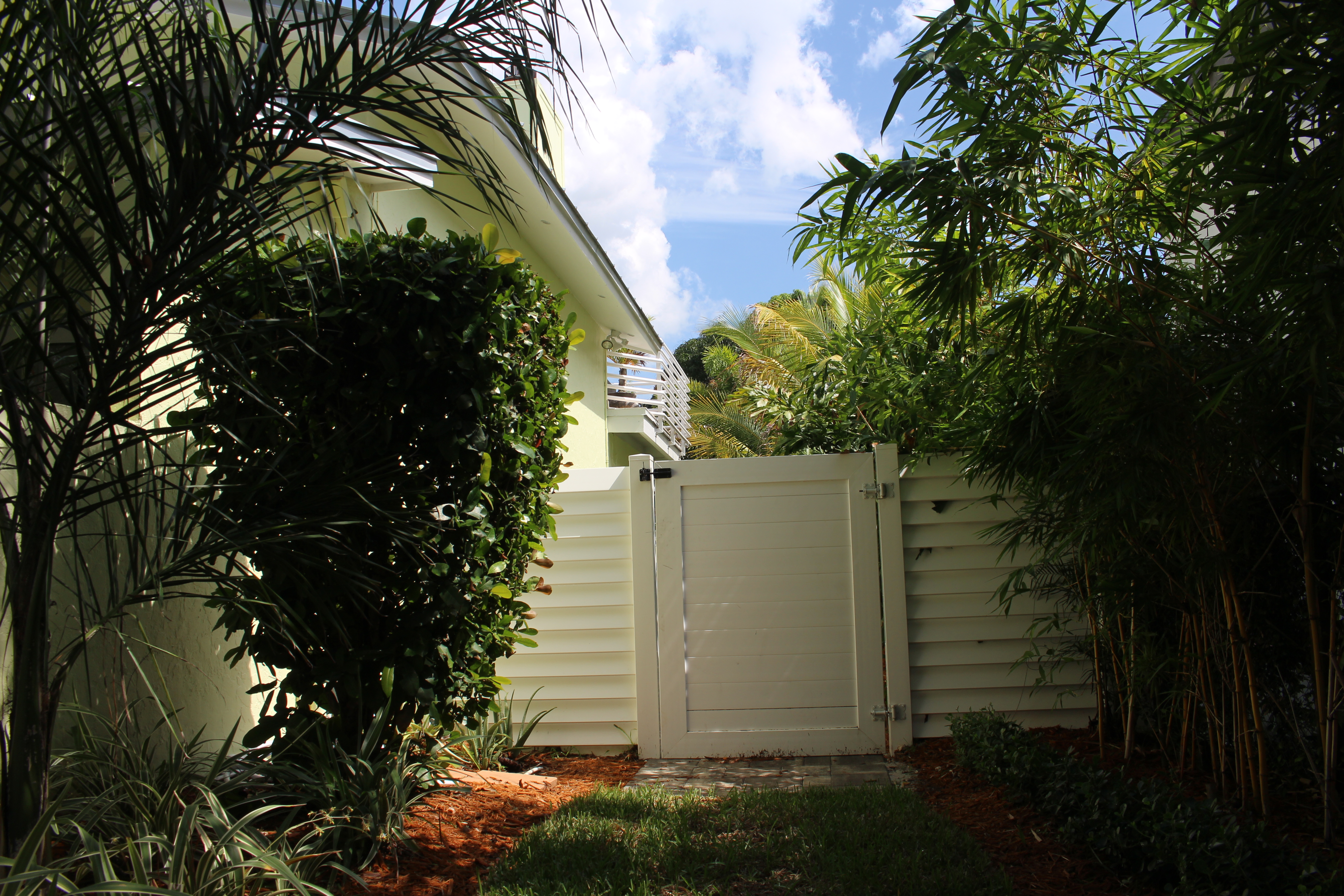 Residential Fence Installation in West Lake Hills, TX